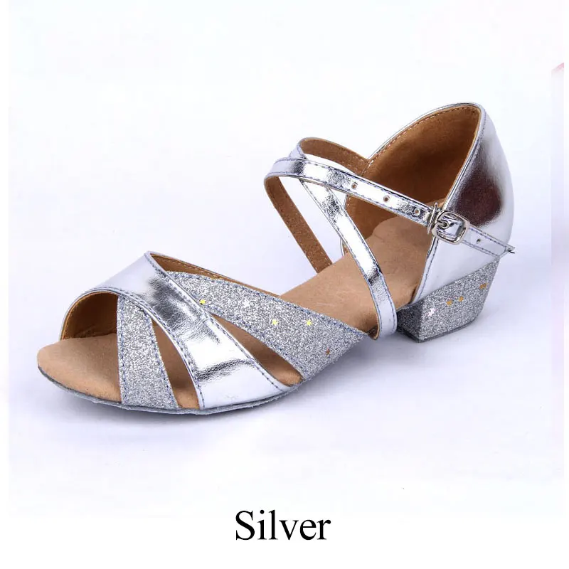 Silver Новое поступление, детская обувь для латинских бальных танцев, мягкая подошва, золотые, серебряные тренировочные танцевальные туфли, женская танцевальная обувь на низком каблуке - Цвет: Silver