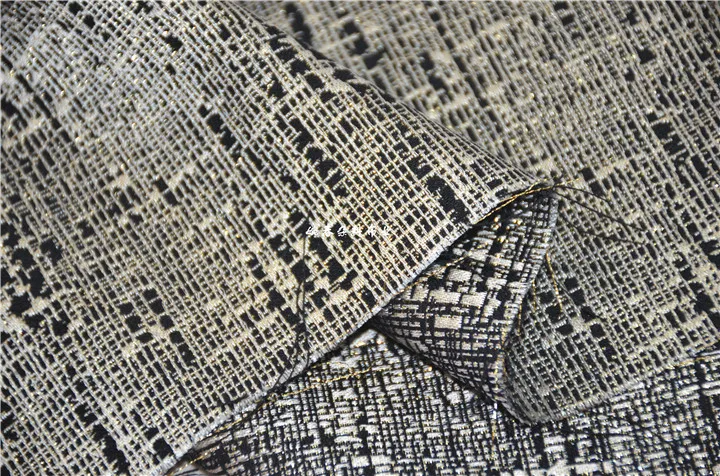 Бесплатная доставка 100% ткань из жаккардовой вискозы черного и золотого цвета