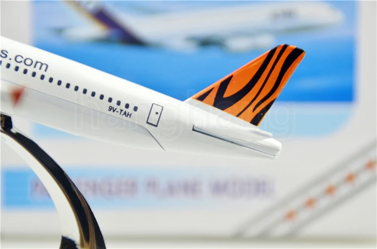 Сингапур Tigerair A320 16 см модель самолета Наборы Детский подарок на день рождения