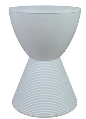 Креативный пластиковый стул. Модная небольшая деревянная скамейка с низким