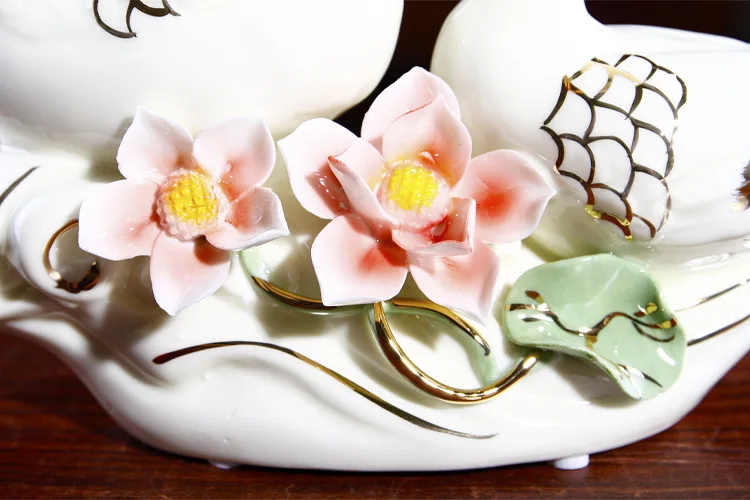 Обручальные пары лебедь Свадебные предметы интерьера украшение комнаты на