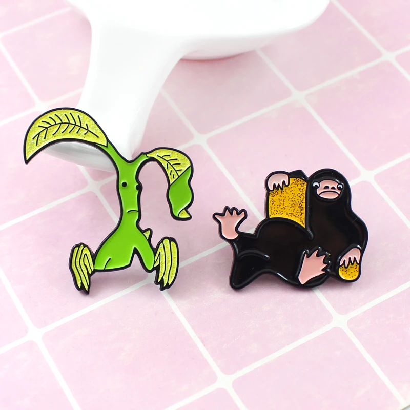 Эмалированные булавки Niffler Pickett в стиле фантастического кино, волшебные звери, подарок для друзей, волшебные веера