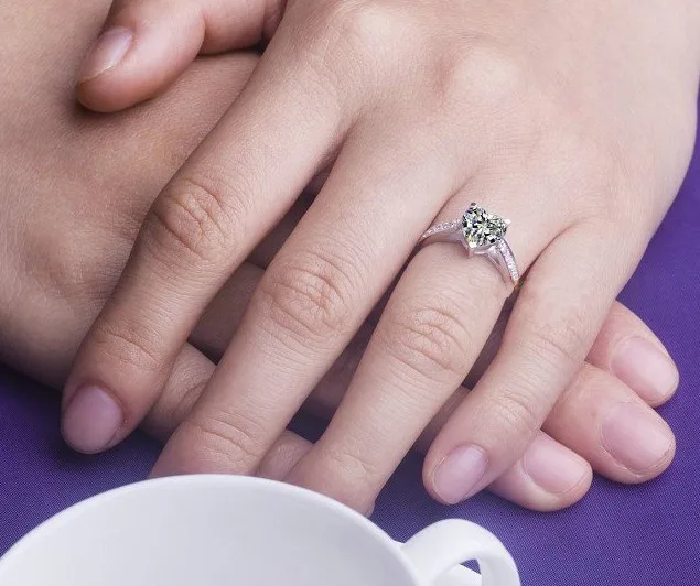 

Promise Love Heart Style Solid White Gold 18K Ring 2CT Semi Mount Diamond Women Gold Wedding Ring Fast Free Shipping