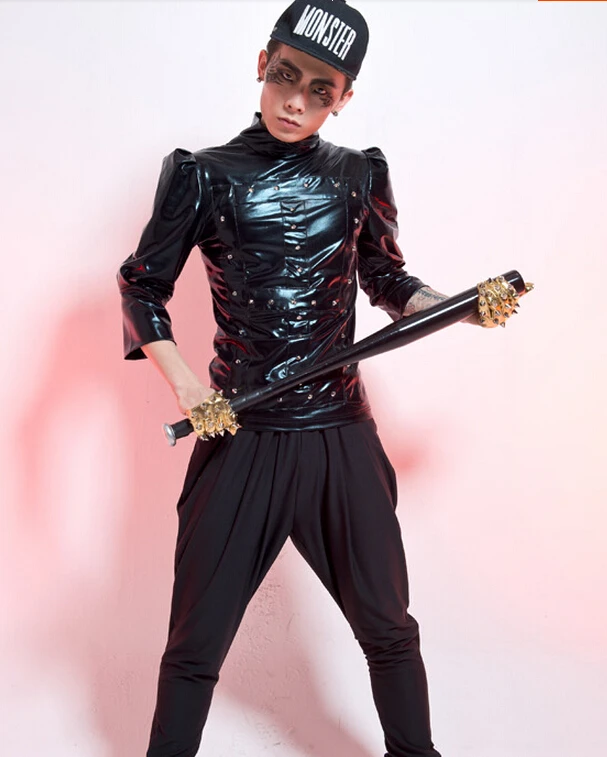 Новый стиль Модный черный кожаный мужской dj ds заклепки три четверти рукав костюм