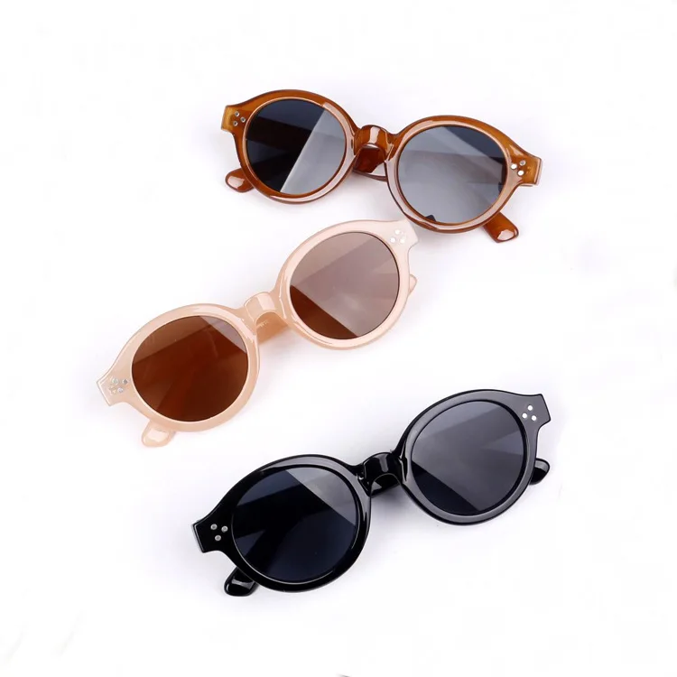 

3-8 years 2019 NEW style Kids sunglasses Rivets Vintage Round baby sun glasses Beach UV400 Girls&boys eyewear Cute glasses n212