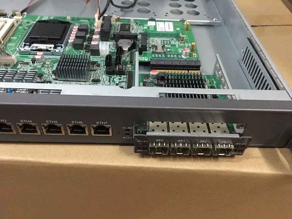 1U брандмауэр сетевое оборудование с 8 портами Gigabit lan 4 SPF Intel Core i7 4770 Mikrotik PFSense ROS