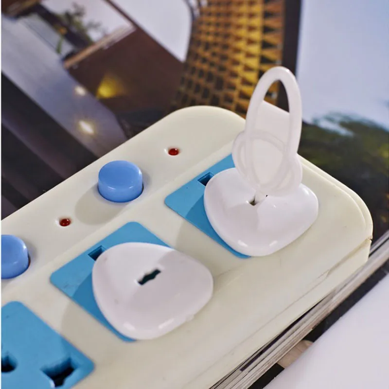 Child Safety Protection Household Socket Cover Children Anti-Shock 6 Loading / Card 3-Phase CMW205 | Мать и ребенок