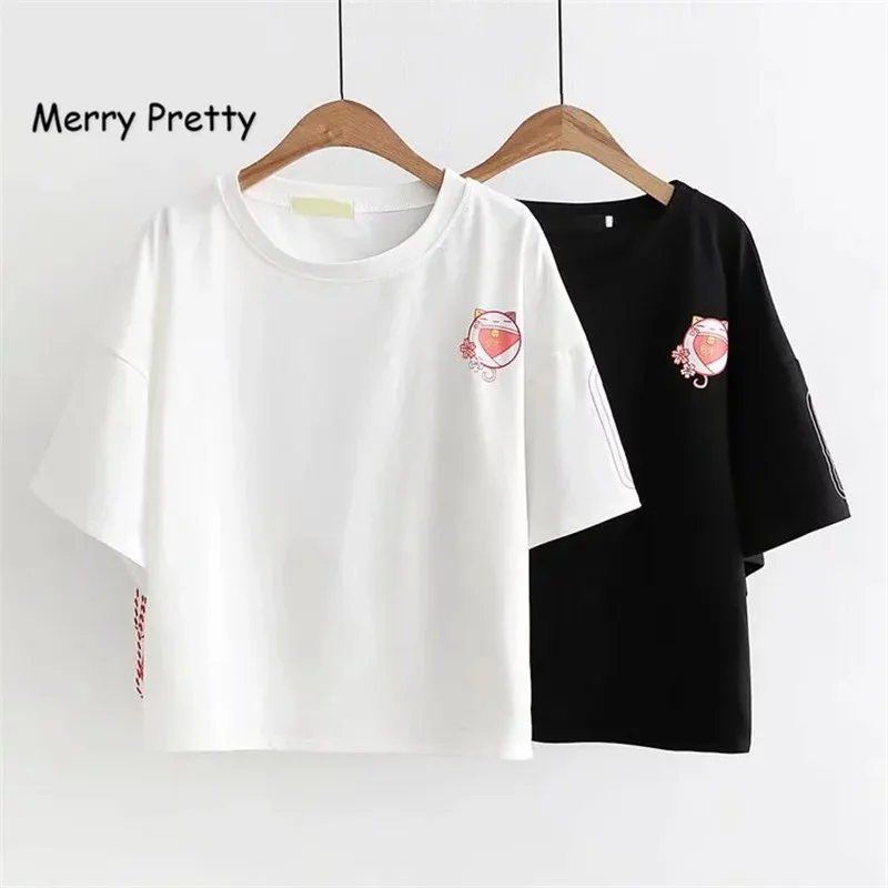 Женская хлопковая футболка с коротким рукавом круглым вырезом и мультяшным