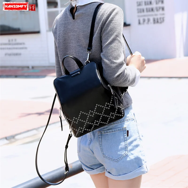 2018 New Women Shoulder Bag Female Genuine Leather Fashion Shell Rivet Small Backpack College Wind Burglar School Bags Solid Bag