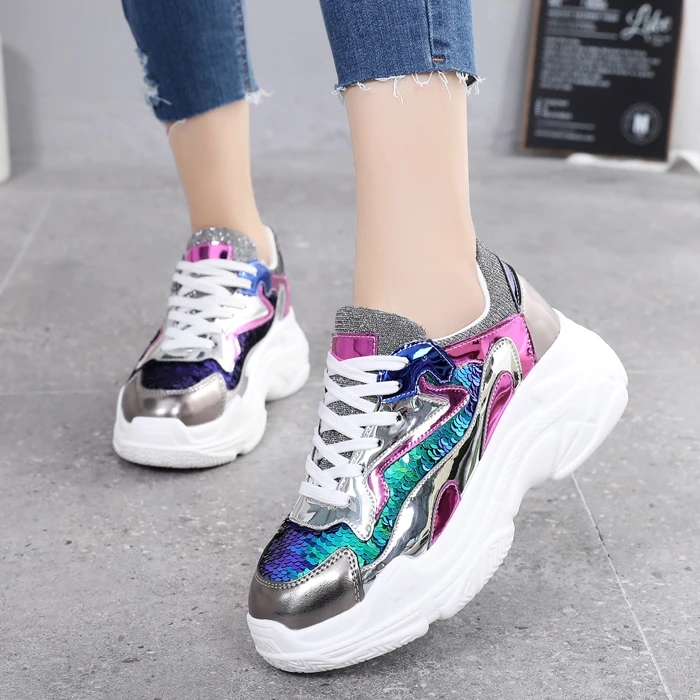 Женская повседневная обувь на толстой подошве блестящие кроссовки платформе