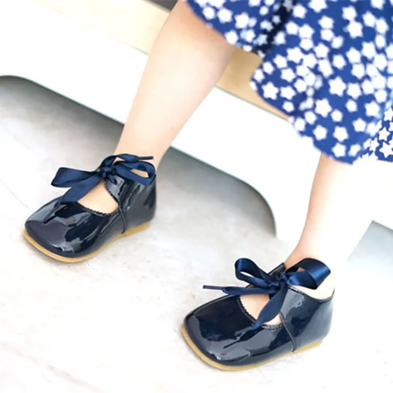 Новые детские босоножки с вырезами Детские со шнуровкой для девочек|baby shoes|baby sandals
