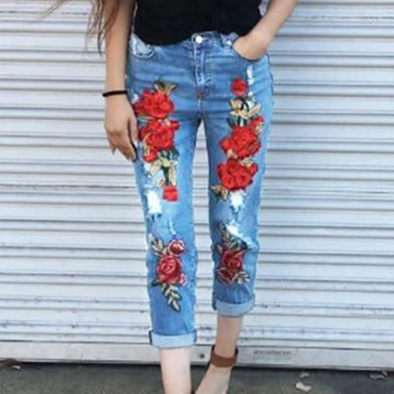 Женские джинсы с вышивкой Mom jeans в Корейском стиле розами модель 2018 года TA910| |