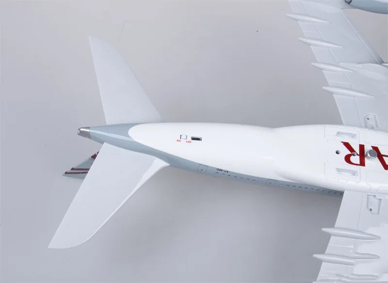 1/160 масштаб 45,5 см отлитая модель самолета Катара модель авиа Airbus A380 со светом и колесом Смола самолет коллекция детские подарки