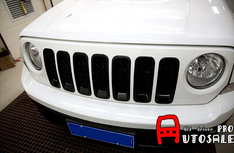 ABS внешний вид сзади Черная передняя Центр решетка гриль FrameTrims 7 шт. для Jeep Patriot 2011