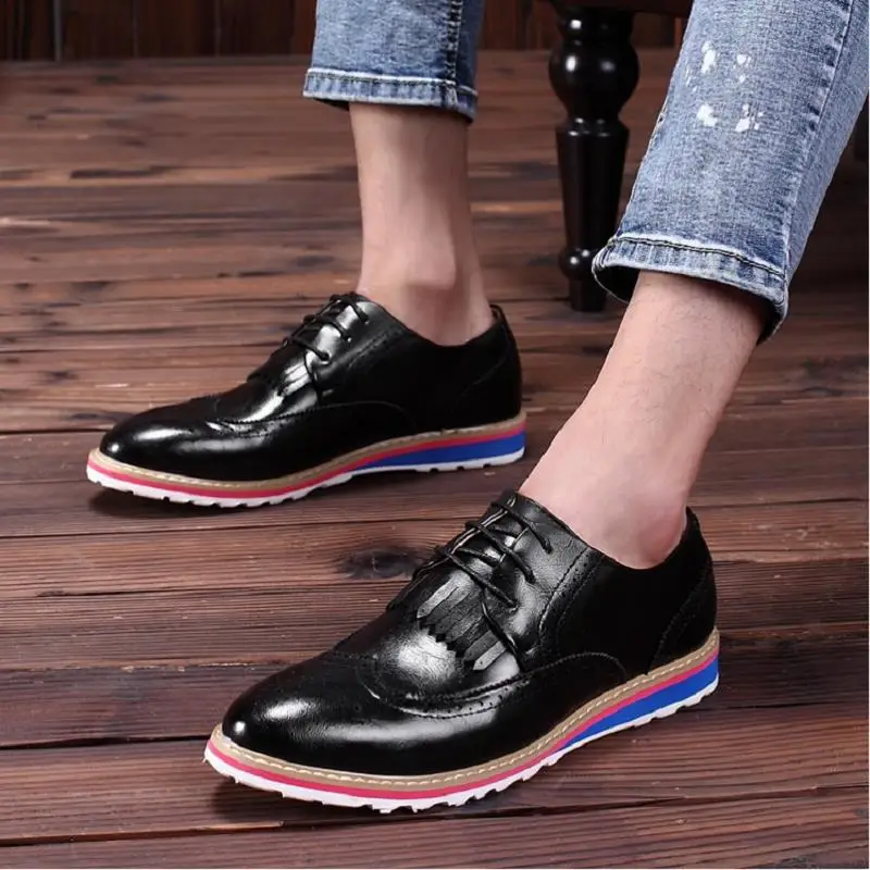 MYCOLEN/Новинка Мужская обувь броги с острым носком повседневная мужские кожаные