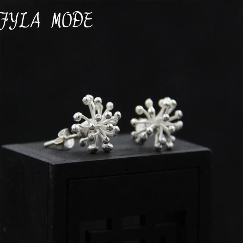 

S925 Sterling Silver Jewelry Personality Dandelion Stud Earring Handmade Thai Silver Female Simple Earrings 12*20mm 2.80G WTS011