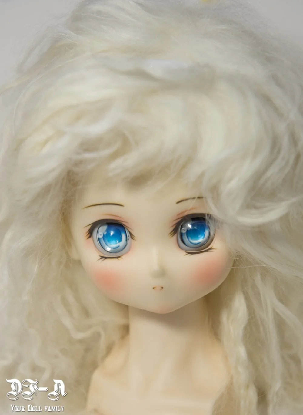 Аксессуары для кукол 1/3 BJD Кукла SD практическая головка для макияжа Andongni