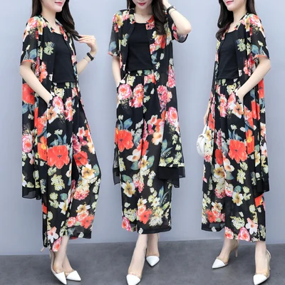 Свободный комплект из двух предметов с цветочным принтом большого размера топ и