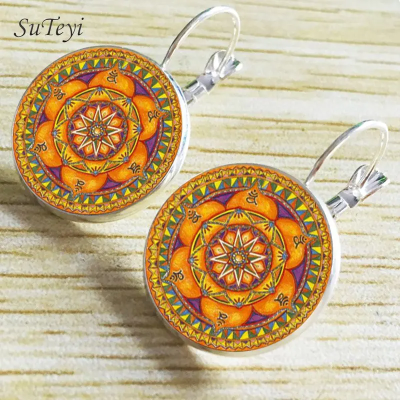 silver SUTEYI талисманы и кристаллами; босоножки, серьги со шпилькой, для Для женщин Стекло Мандала серьги "Искусство" Буддизм медитации Серьги Brincos, можно носить с ювелирные изделия Bijoux Femme(украшения своими руками - Окраска металла: silver