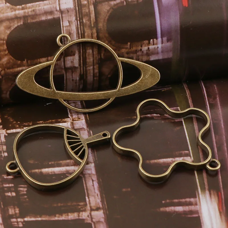 

Vintage Accessories for Jewelry Hollow Flower,Fan,Globe Charms Pendant Jewelry Tools DIY Jewelry Findings Accessories
