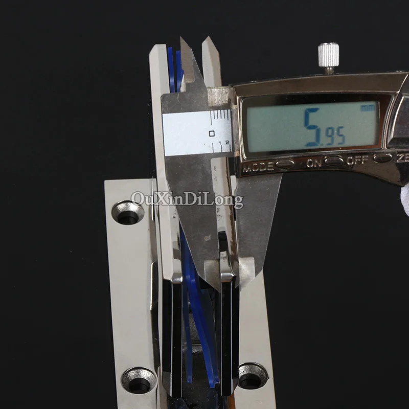 Высококачественные литые безрамные петли из нержавеющей стали 304 для двери