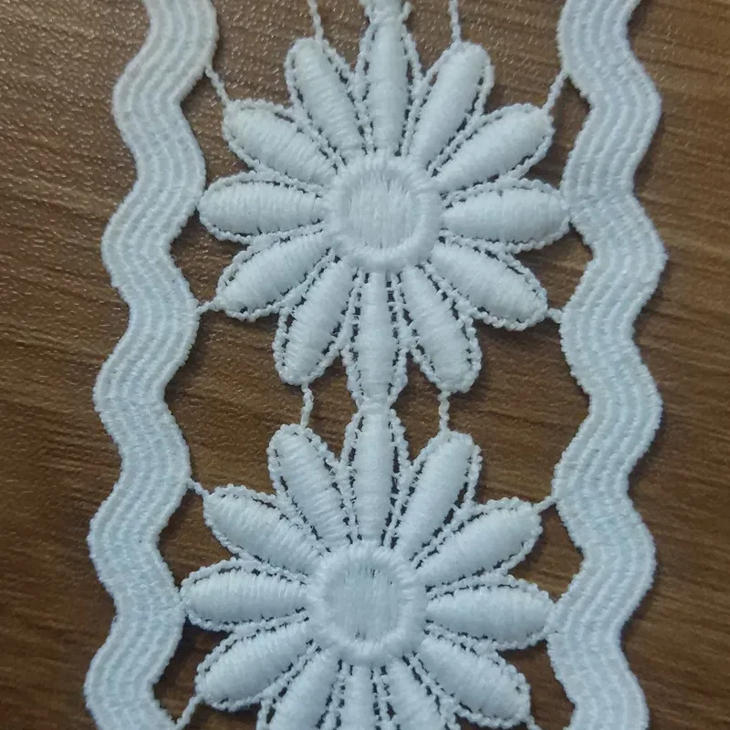 

Hight Quality Milksilk DIY lace 1 yard Width 5cm milk white Water soluble lace /clothing material lace Wedding Accessories