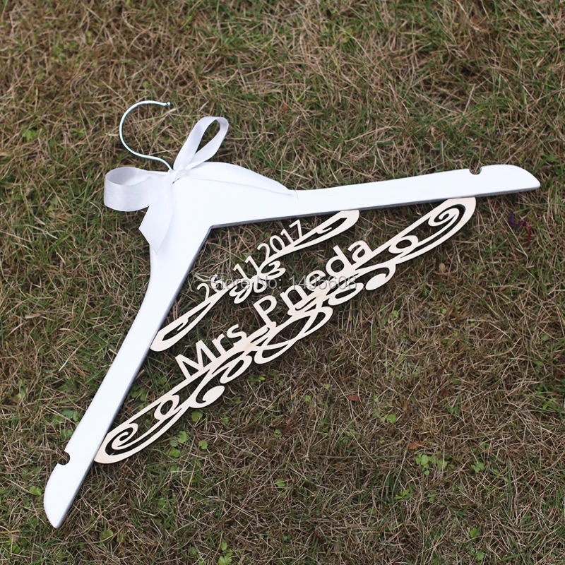 Персонализированная Свадебная Вешалка с датой для невесты индивидуальная