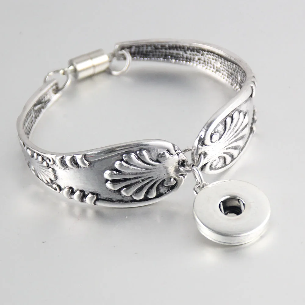 

wholesale 12pcs/lot Interchangeable Snap Jewelry 18mm Snap Button Cuff Bracelet with Magnet Clasp Vintage Bracelets For Men