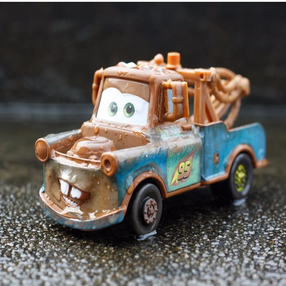 Disney Pixar Cars Racer King Chick Hicks Dinoco Lightning McQueen металлическая Игрушечная машина для детей