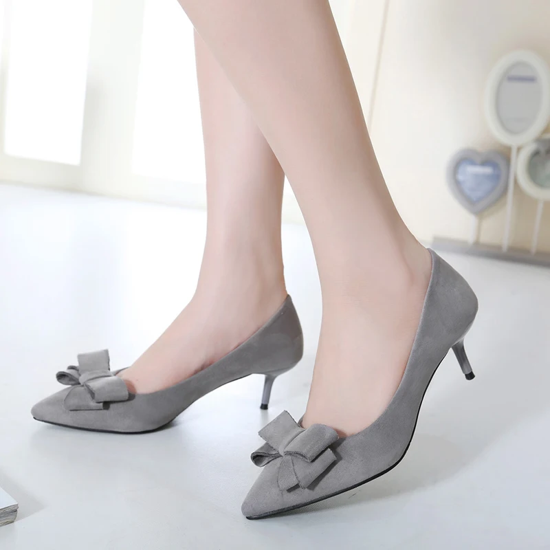 Шпильки тонкие туфли 2018 женские новые острый носок и высокий каблук с открытым