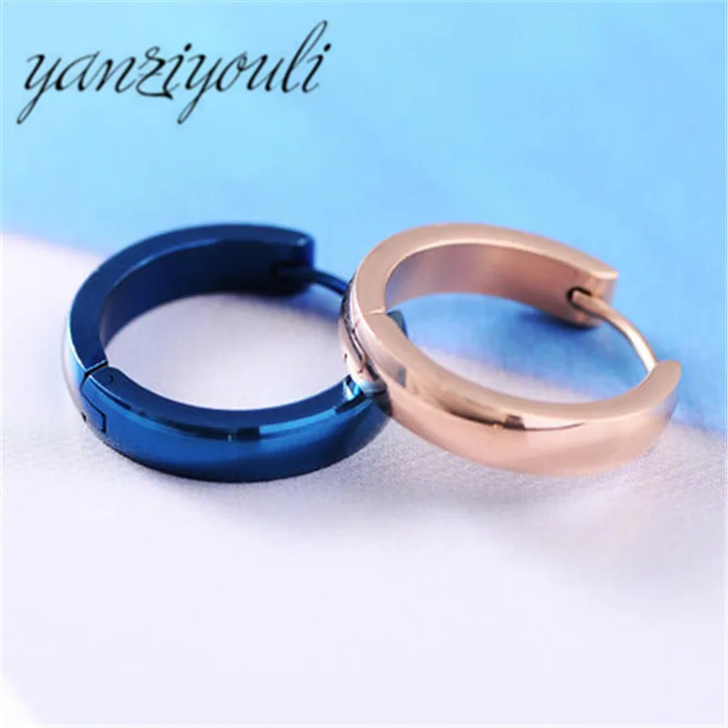 1pair 5 Colors Punk Round Titanium Steel Buckle Tide Stainless Earring Cool Ear Stud for Men Male and Female |