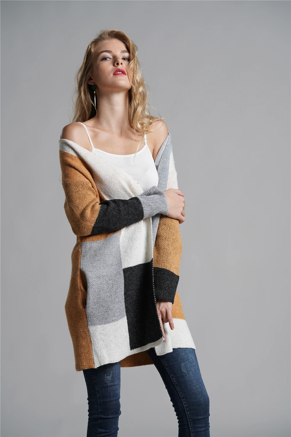 New Patchwork Color Long Sweaters Cardigan Autumn and Winter Women Casual Loose Knitted Sweater Coats Ponchos Capes |