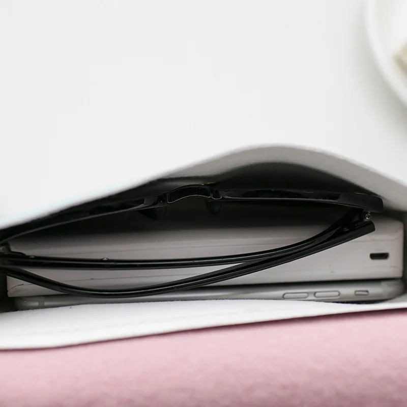 Лазерная сумка через плечо для женщин мини на с цепочкой маленькая мессенджер