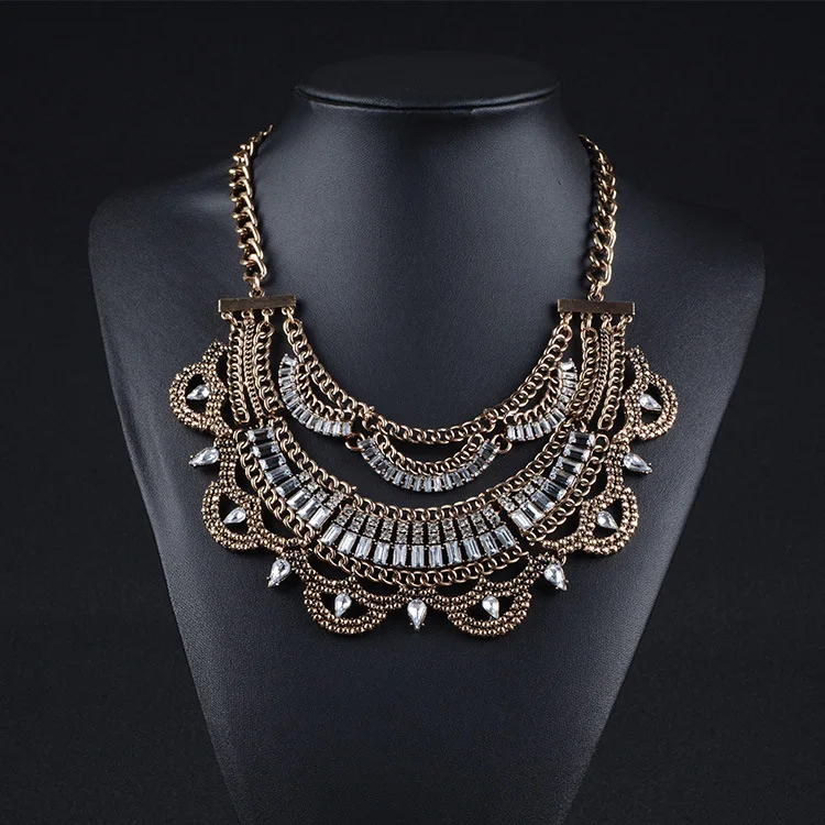 Ожерелье-чокер женское в богемном стиле винтажное большое колье с цветными