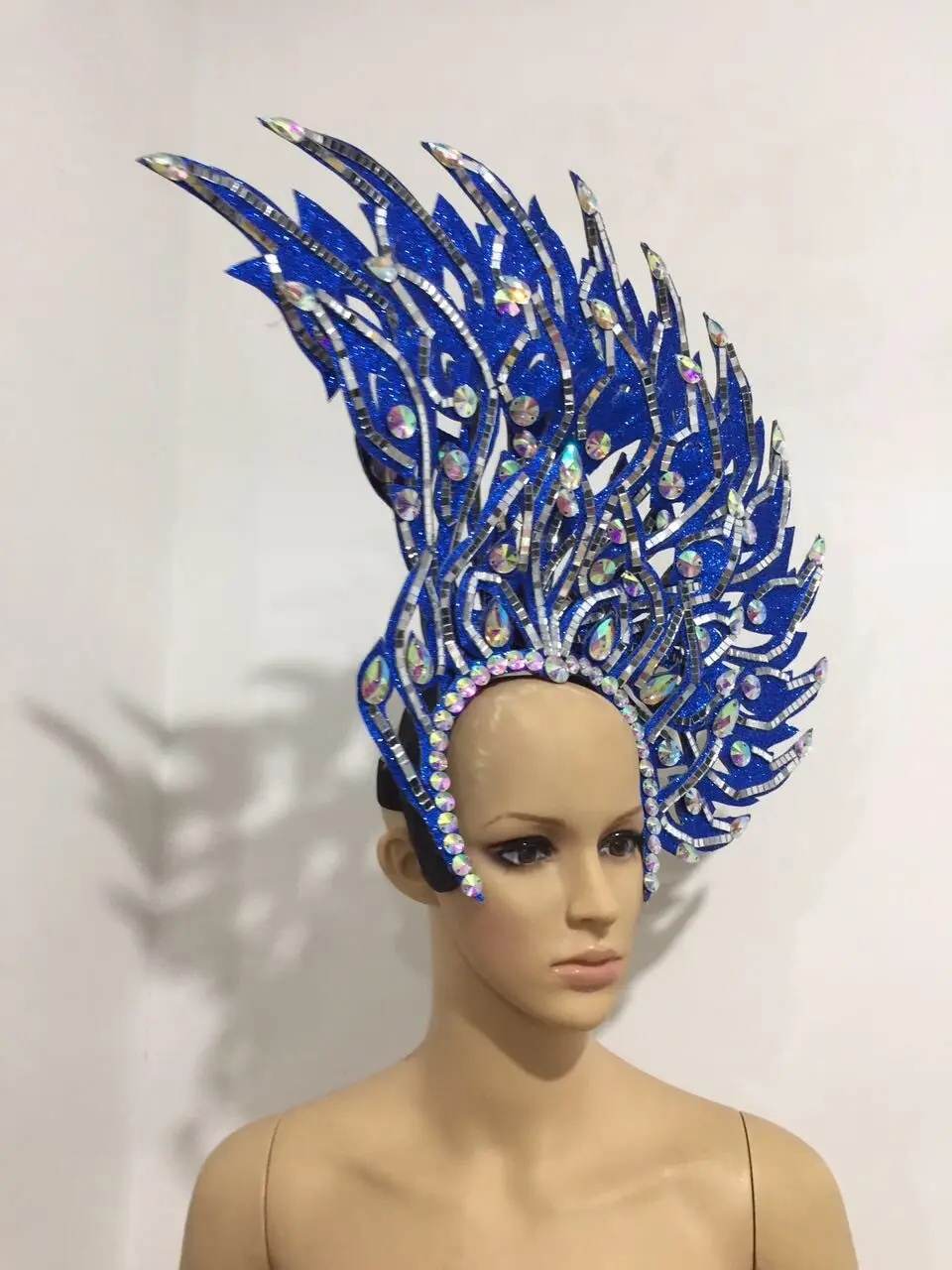 Бразильская Рио испанская Куба Сантьяго Гавана Венеция дионизия карнавальное