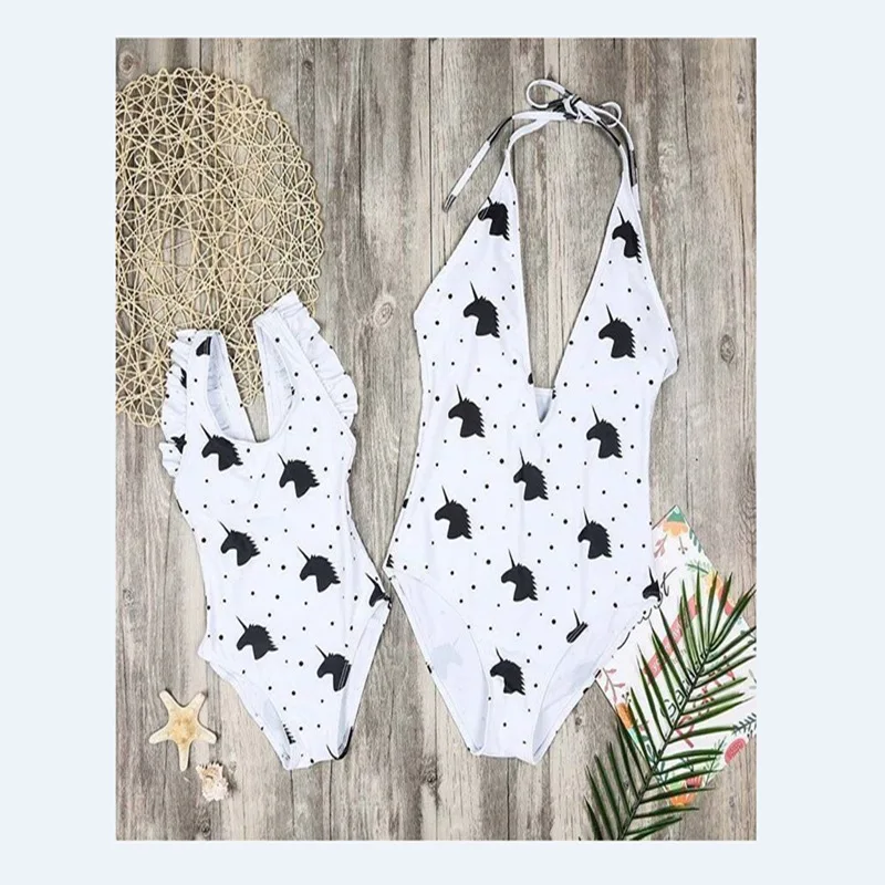 Лидер продаж одинаковые комплекты для семьи маленьких девочек и женщин