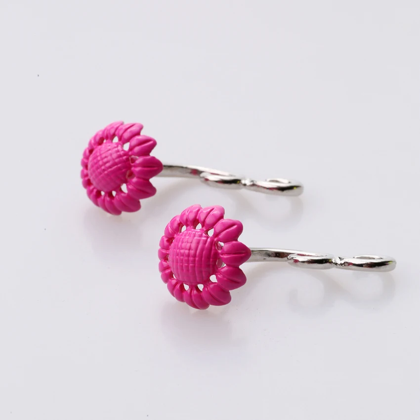 Корейская версия люминесцентные multi-цвет солнца цветок розы заклепки A-403 |