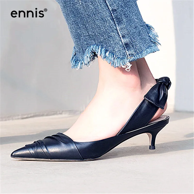 ENNIS/ г., летние туфли-лодочки женская обувь Туфли-лодочки с острым носком на каблуке из натуральной кожи с петлей на пятке женские туфли с бантом черного и абрикосового цвета, P865