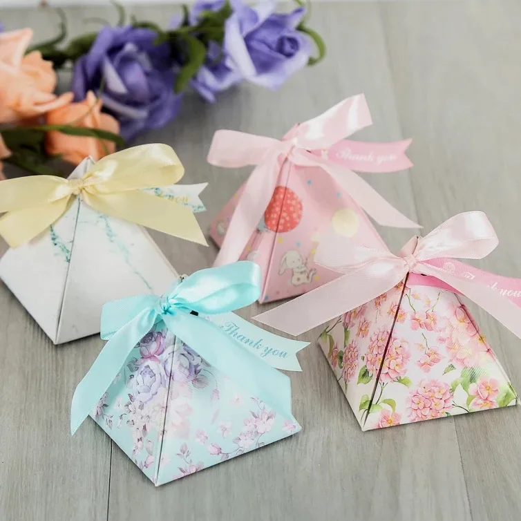 100 шт. треугольная пирамида Гортензия цветок & Полосатый Кролик мрамор Свадебные