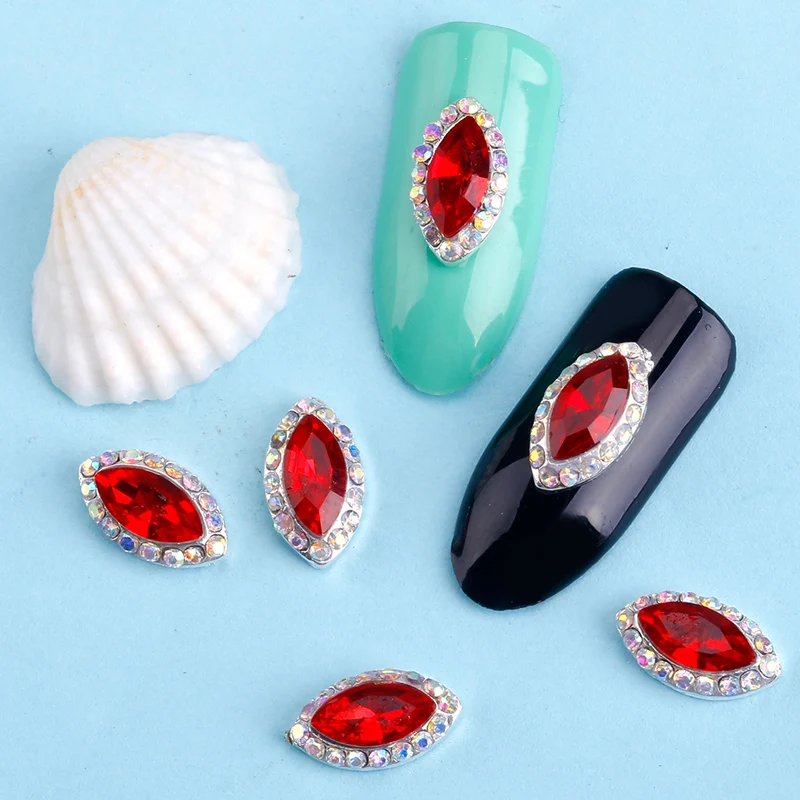 стразы для ногтей 10 шт. 3D Nail Art Поставки горный хрусталь сплава ногти ювелирные