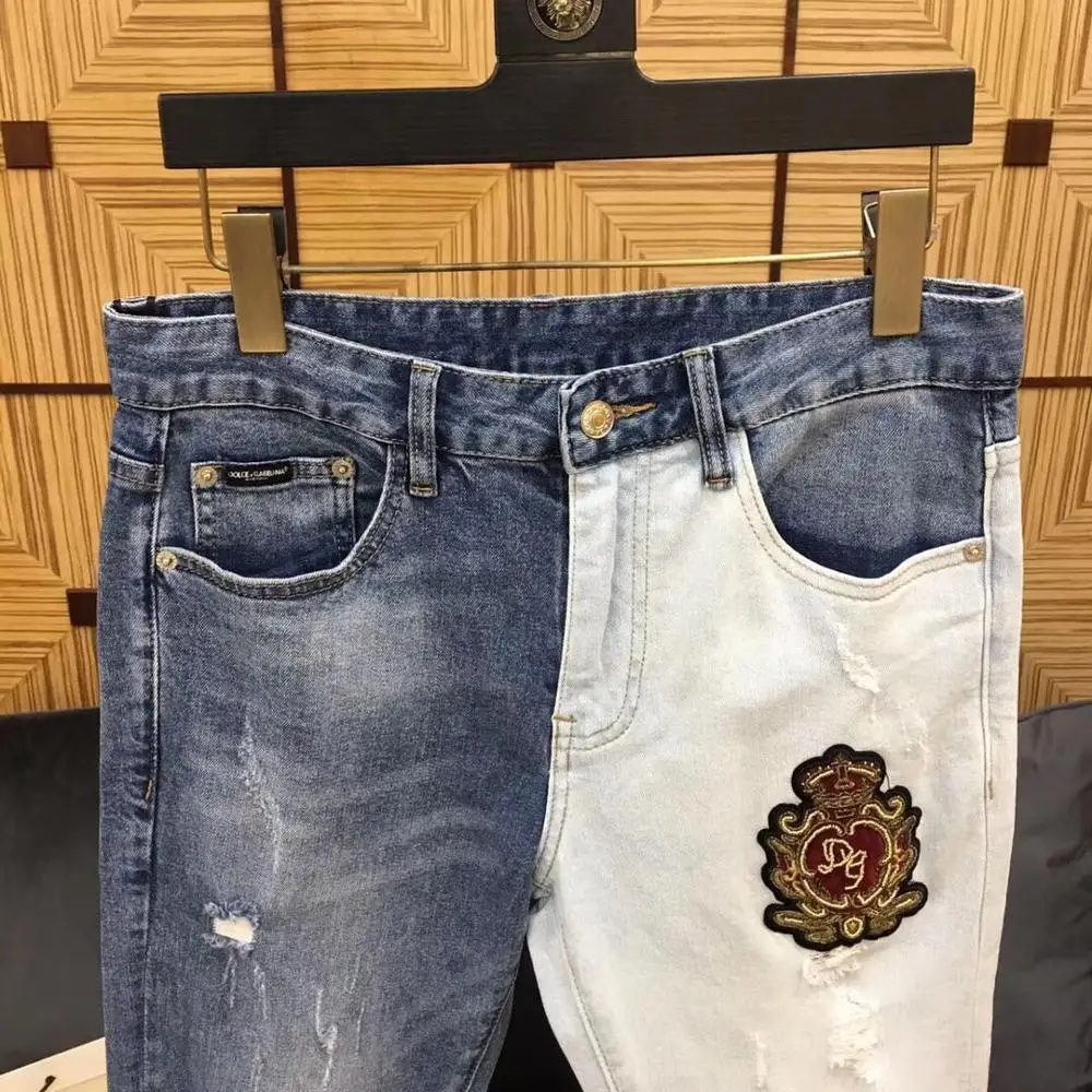 

2019 summer new slim embroidery small straight tube light color men's casual jeans