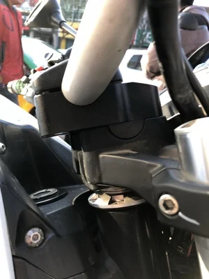 Переходники для руля с ЧПУ зажим стержня удлинитель болтами Benelli TNT300 BN300 BN 300 BJ300 |