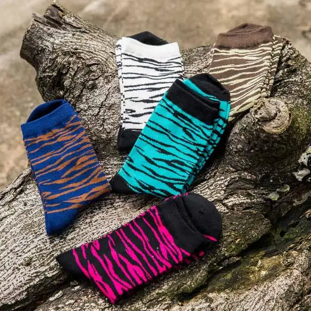 2021 новые модные брендовые Яркие туфли текстура Зебра хлопковые полосатые носки