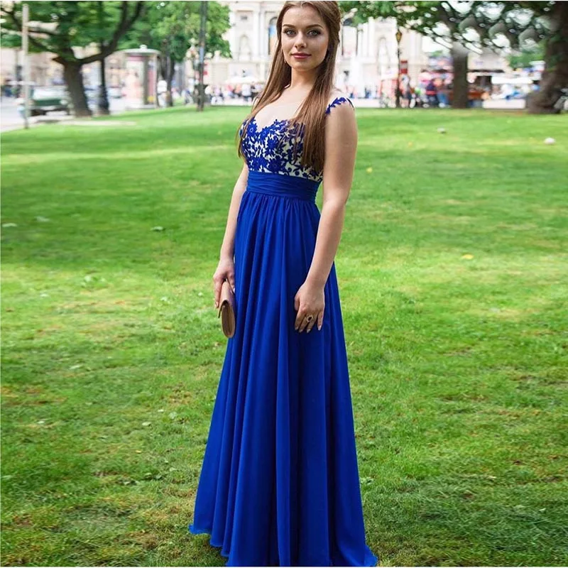 Женское вечернее платье трапециевидной формы с v-образным вырезом