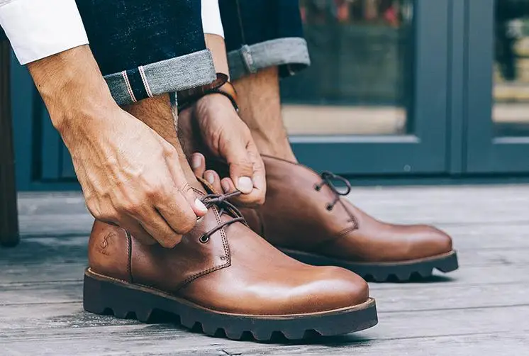 Мужские ботинки Мартенс из натуральной кожи на платформе со шнуровкой