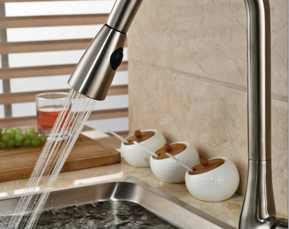 Матовый никель вытащить двойной сопла распылителя кухонная раковина кран одно