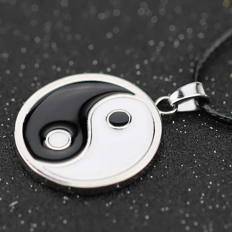 Tai Chi Ji Necklace Hyuga Neji Hinata Yin Yang Eight Trigrams Ninja Black White Enamel Pendant Fashion Anime Jewelry Wholesale | Украшения