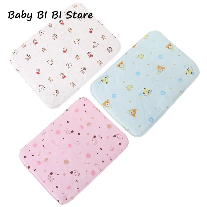 

Многоразовый водонепроницаемый складной мягкий коврик для пеленания, для коляски, 35*25 см