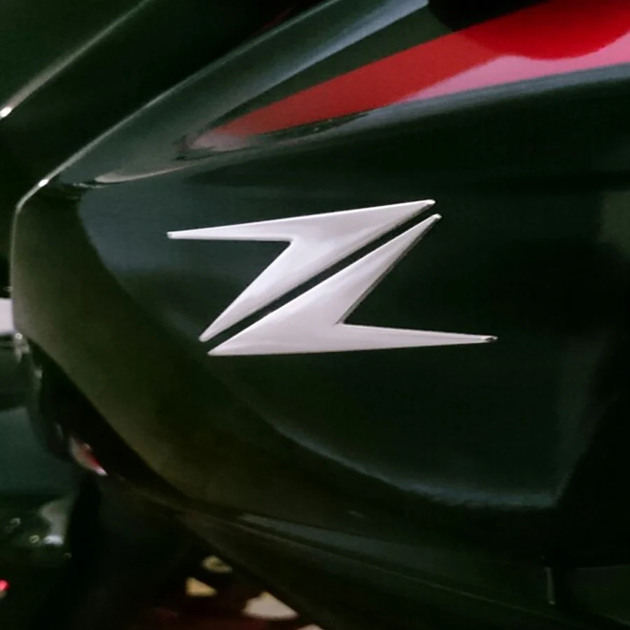 

2PC Motorcycle Fuel Gas Tank Stickers Universal Chrome Scooter Decals Badge Emblem For Kawasaki Z125 Z250 ZX-14 ZX636R ZZR1400