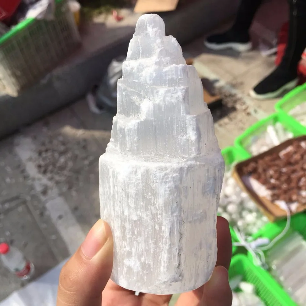 Натуральная белая башенная лампа селенит инфузированная из искусственного